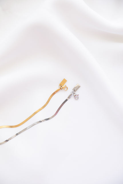 Pulseiras em Aço Dourada ou Prateada Fininhas para o Pulso