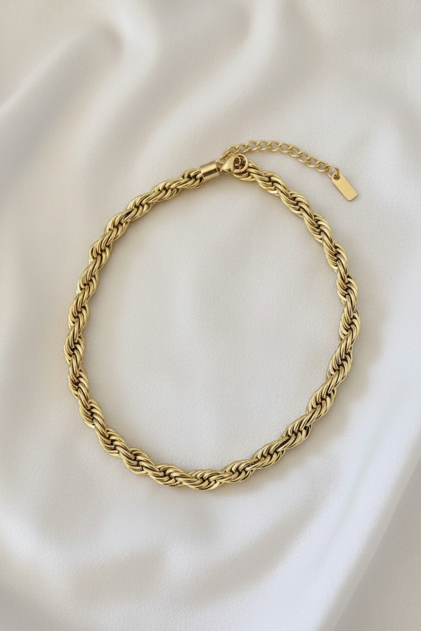 Colar entrelaçado dourado 8mm - mais comprido e grosso