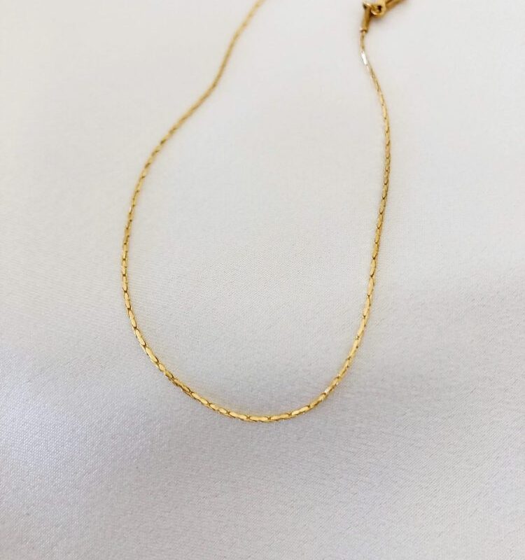 Pulseira em Aço Dourada para o Pulso ou Pé Fininha Simples