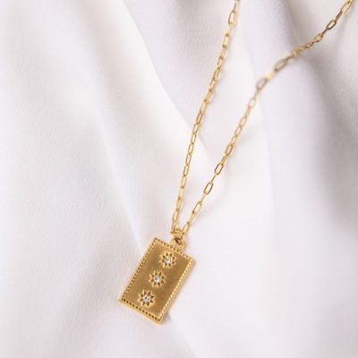 Colar em Aço Dourado com Pendente Rectangular e Zircónias