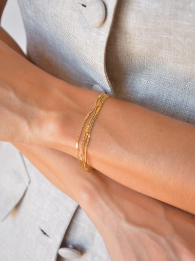 Pulseira em Aço Dourado com 4 Voltas